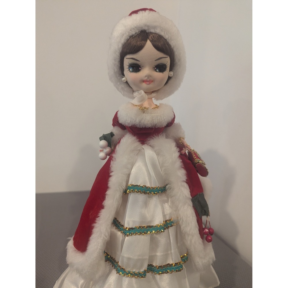 VTG  Bradley Style Christmas "Big Eye" Doll Red Velvet Faux Fur Holiday Decor